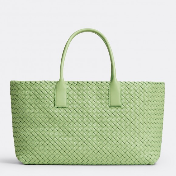 Bottega Veneta Cabat Medium Bag In Pistachio Intrecciato Lambskin Bottega Veneta Cabat Medium Bag In Pistachio Intrecciato Lambskin