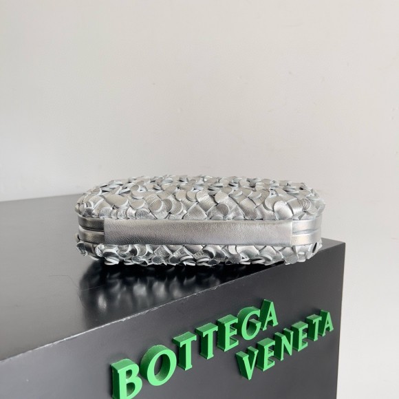 Bottega Veneta Knot Minaudiere Clutch in Silver Sequins Laminated Leather Bottega Veneta Knot Minaudiere Clutch in Silver Sequins Laminated Leather