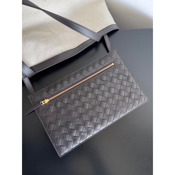 Bottega Veneta Large Flip Flap Bag in Canvas with Fondant Leather Bottega Veneta Large Flip Flap Bag in Canvas with Fondant Leather