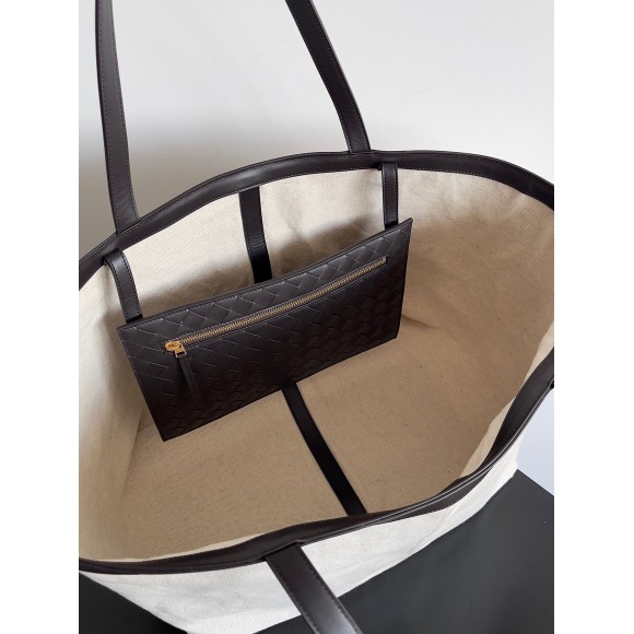 Bottega Veneta Large Flip Flap Bag in Canvas with Fondant Leather Bottega Veneta Large Flip Flap Bag in Canvas with Fondant Leather
