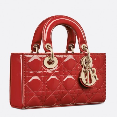 Dior Lady D-Joy Small Bag in Red Patent Calfskin Dior Lady D-Joy Small Bag in Red Patent Calfskin