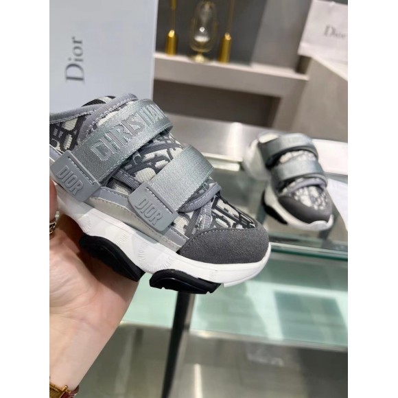 Dior D-Wander Open Back Sneakers In Grey Oblique Fabric Dior D-Wander Open Back Sneakers In Grey Oblique Fabric