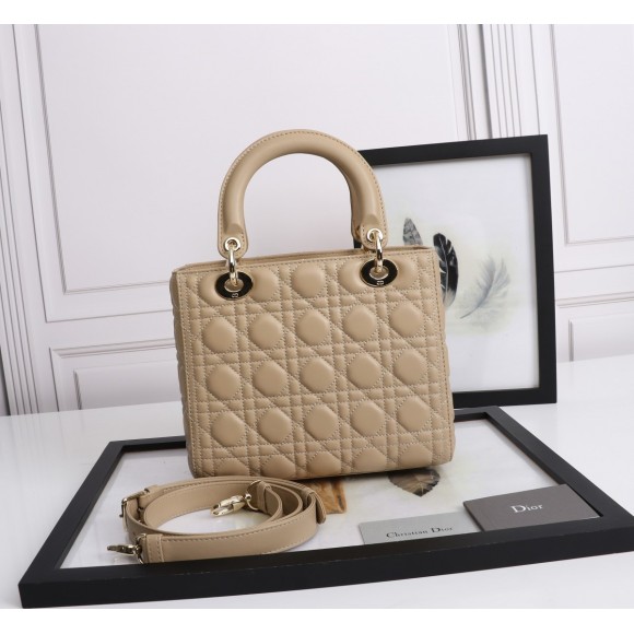Dior Lady Dior Medium Bag in Beige Lambskin with Enamel Charm Dior Lady Dior Medium Bag in Beige Lambskin with Enamel Charm