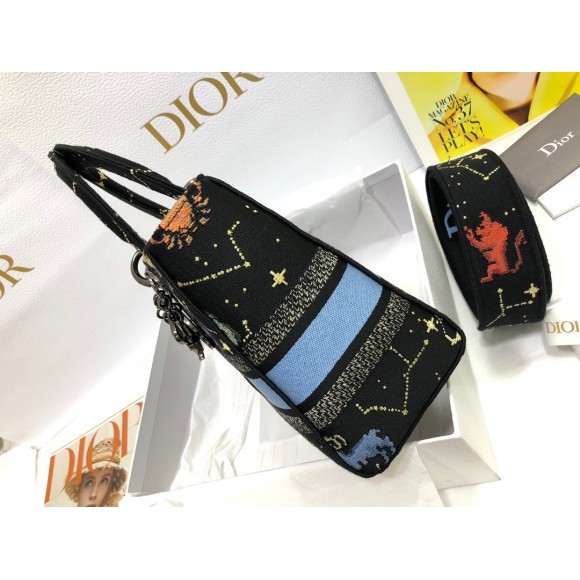Dior Lady D-Lite Medium Bag In Black Pixel Zodiac Embroidery Dior Lady D-Lite Medium Bag In Black Pixel Zodiac Embroidery