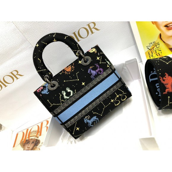 Dior Lady D-Lite Medium Bag In Black Pixel Zodiac Embroidery Dior Lady D-Lite Medium Bag In Black Pixel Zodiac Embroidery