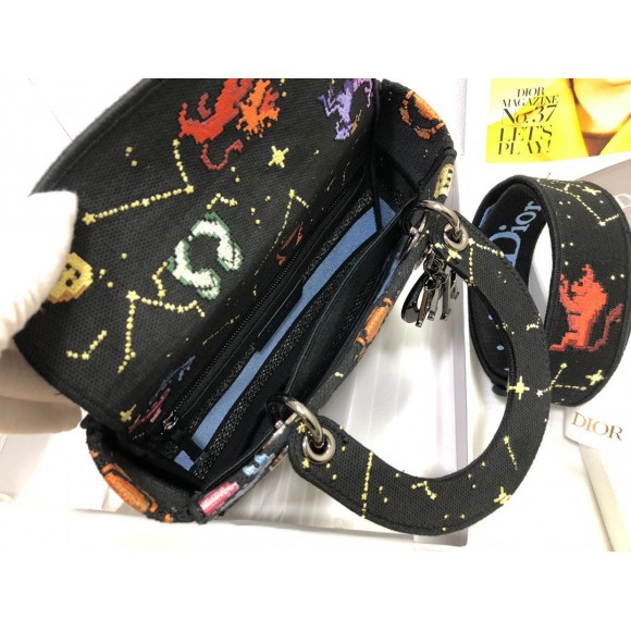 Dior Lady D-Lite Medium Bag In Black Pixel Zodiac Embroidery Dior Lady D-Lite Medium Bag In Black Pixel Zodiac Embroidery