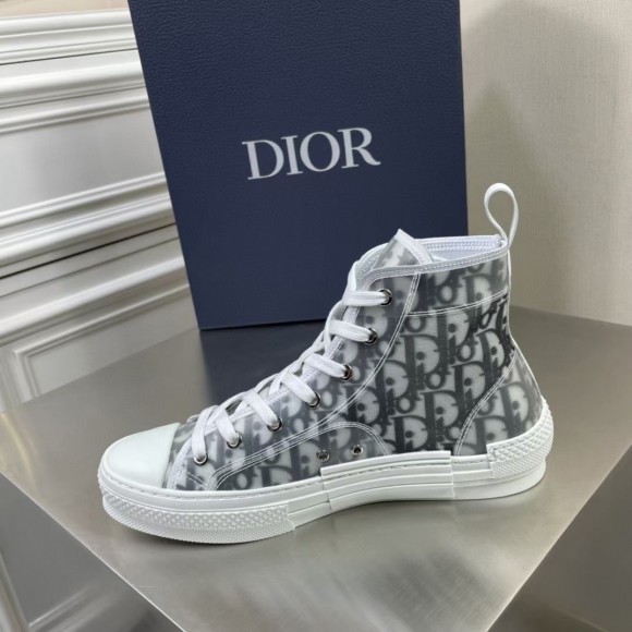 Dior Men's B23 High-top Sneakers In White and Black Oblique Canvas Dior Men's B23 High-top Sneakers In White and Black Oblique Canvas