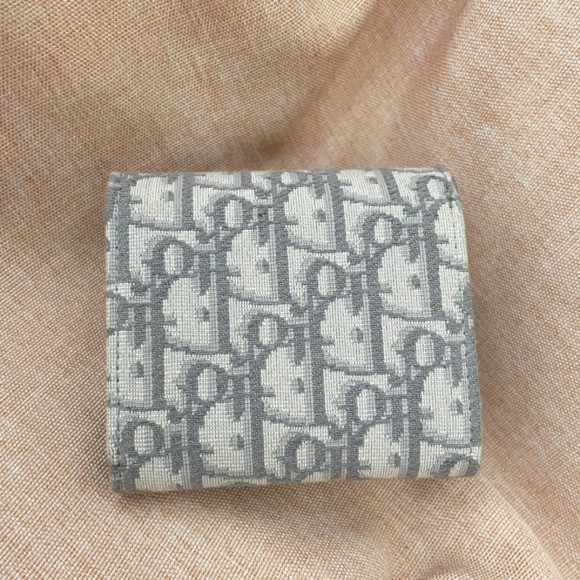 Dior Saddle Lotus Wallet In Grey Oblique Jacquard Dior Saddle Lotus Wallet In Grey Oblique Jacquard