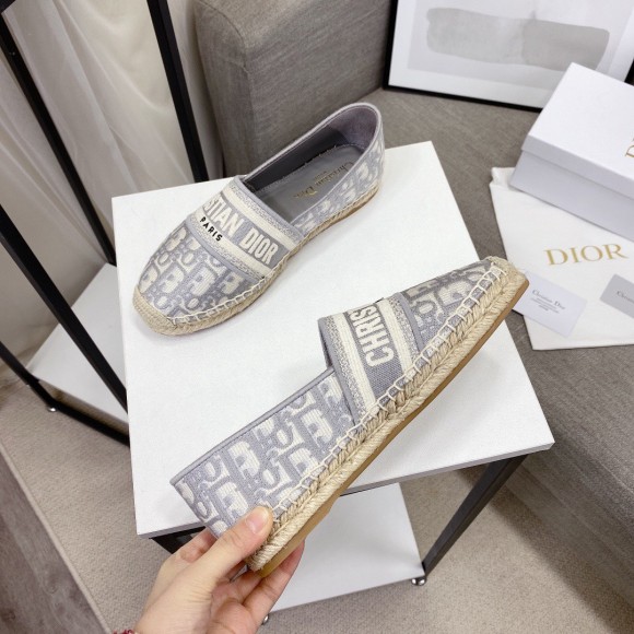 Dior Granville Espadrilles In Grey Oblique Embroidered Cotton Dior Granville Espadrilles In Grey Oblique Embroidered Cotton