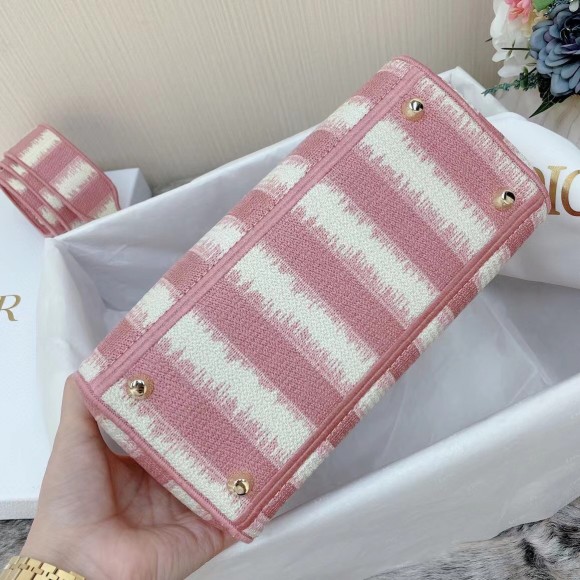 Dior Lady D-Lite Medium Bag In Pink D-Stripes Embroidery Dior Lady D-Lite Medium Bag In Pink D-Stripes Embroidery