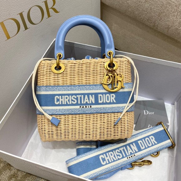 Dior Lady Dior Medium Bag in Wicker and Light Blue Oblique Jacquard Dior Lady Dior Medium Bag in Wicker and Light Blue Oblique Jacquard