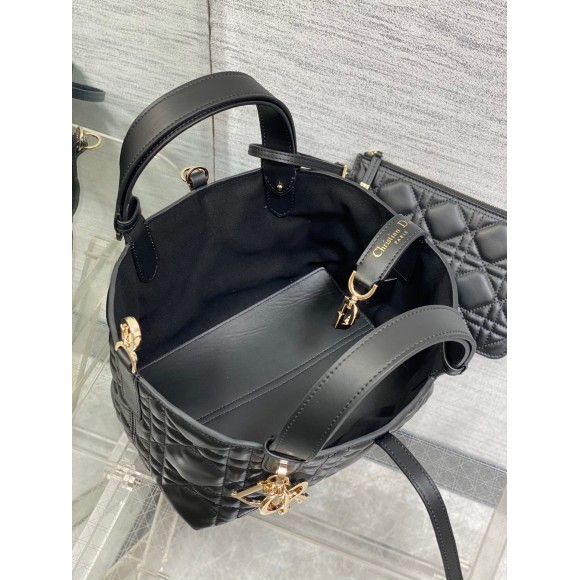 Dior Toujours Small Bag in Black Macrocannage Calfskin Dior Toujours Small Bag in Black Macrocannage Calfskin