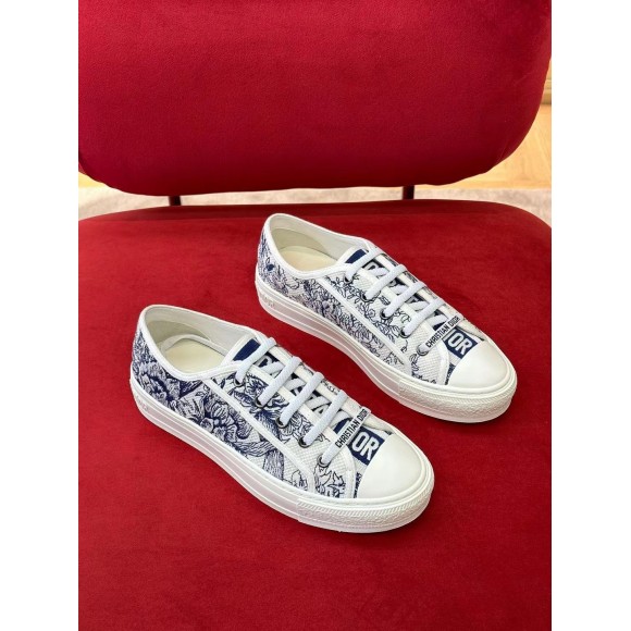 Dior Walk'n'Dior Sneakers In Blue Jardin d'Hiver Embroidered Cotton Dior Walk'n'Dior Sneakers In Blue Jardin d'Hiver Embroidered Cotton