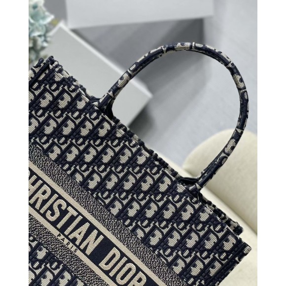 Dior Medium Book Tote Bag In Blue Dior Oblique Embroidery Dior Medium Book Tote Bag In Blue Dior Oblique Embroidery