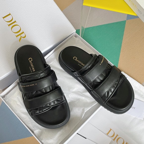 DIor Dio(r)evolution Slides Sandals In Black Cannage Calfskin DIor Dio(r)evolution Slides Sandals In Black Cannage Calfskin
