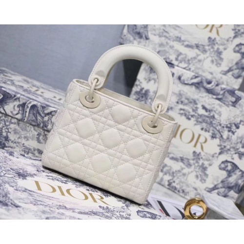 Dior Lady Dior Mini Chain Bag In White Ultramatte Calfskin Dior Lady Dior Mini Chain Bag In White Ultramatte Calfskin