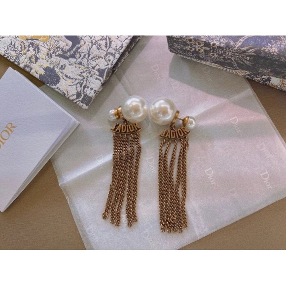 Dior Tribales Chain Earrings In Antique Gold-Finish Metal Dior Tribales Chain Earrings In Antique Gold-Finish Metal