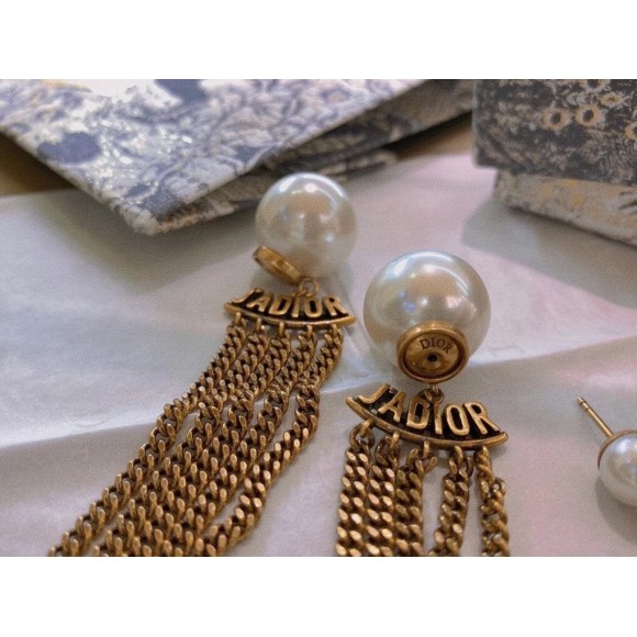 Dior Tribales Chain Earrings In Antique Gold-Finish Metal Dior Tribales Chain Earrings In Antique Gold-Finish Metal