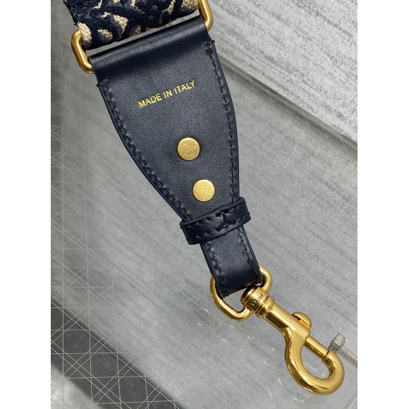 Dior Shoulder Strap with Ring in Blue Oblique Embroidery with Medallions Dior Shoulder Strap with Ring in Blue Oblique Embroidery with Medallions