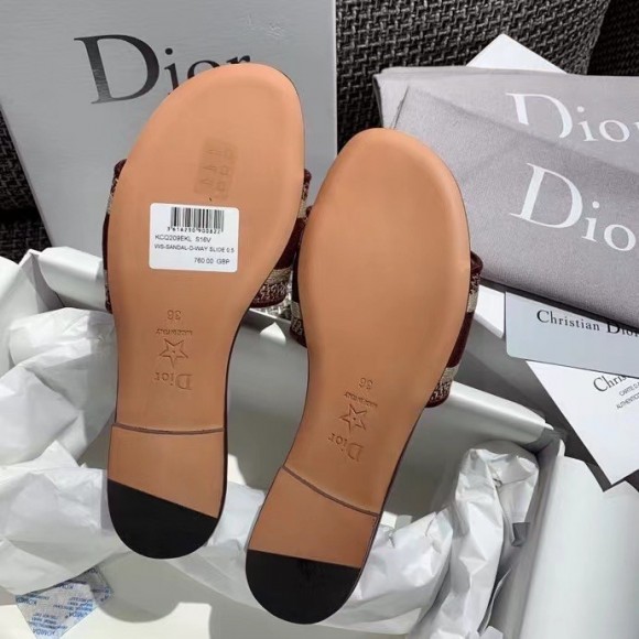 Dior Dway Slides In Burgundy Embroidered Cotton Dior Dway Slides In Burgundy Embroidered Cotton