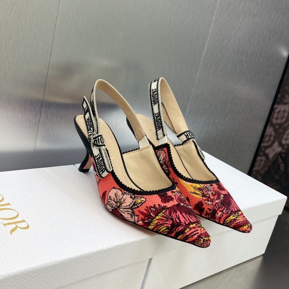 Dior J'Adior Slingback Pumps 65mm In Pink Toile de Jouy Voyage Motif Dior J'Adior Slingback Pumps 65mm In Pink Toile de Jouy Voyage Motif