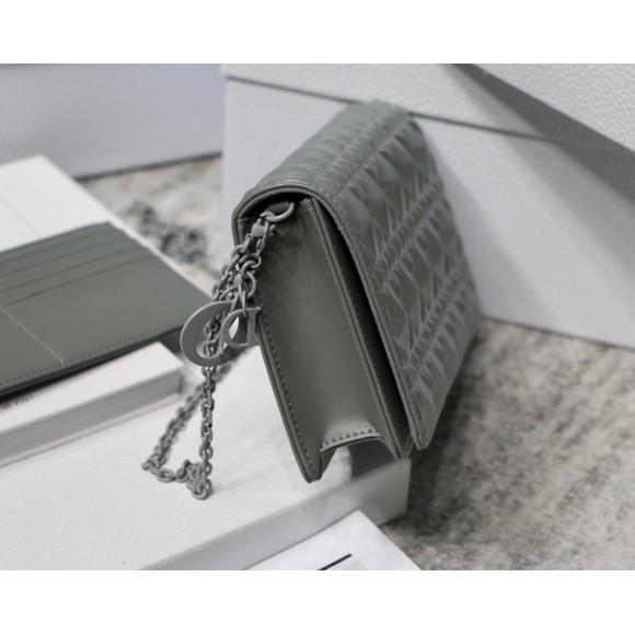 Dior Lady Dior Chain Pouch In Grey Diamond Calfskin Dior Lady Dior Chain Pouch In Grey Diamond Calfskin