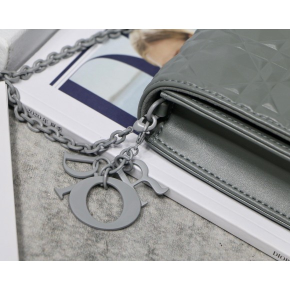 Dior Lady Dior Chain Pouch In Grey Diamond Calfskin Dior Lady Dior Chain Pouch In Grey Diamond Calfskin