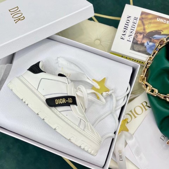 Dior Dior-ID Sneakers In White Leather with Black Strap Dior Dior-ID Sneakers In White Leather with Black Strap