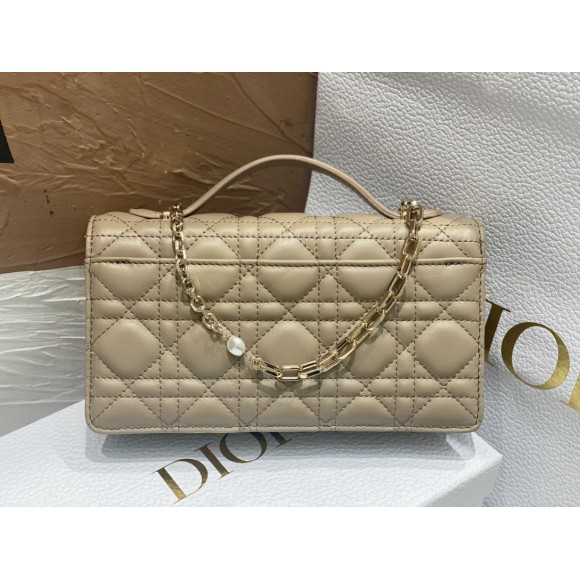 Dior Miss Dior Mini Bag In Beige Cannage Lambskin Dior Miss Dior Mini Bag In Beige Cannage Lambskin
