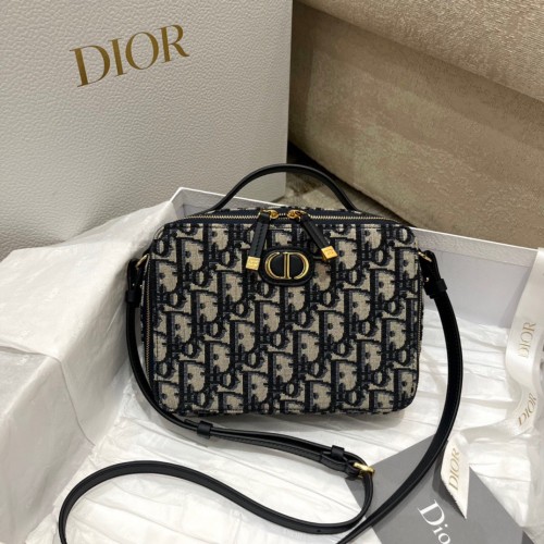 Dior 30 Montaigne Box Bag In Blue Dior Oblique Canvas Dior 30 Montaigne Box Bag In Blue Dior Oblique Canvas