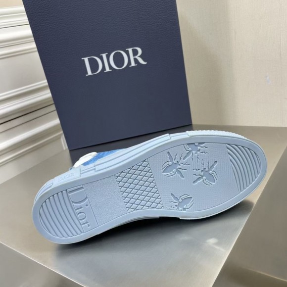 Dior Men's B23 High-top Sneakers In Ligth Blue Oblique Canvas Dior Men's B23 High-top Sneakers In Ligth Blue Oblique Canvas