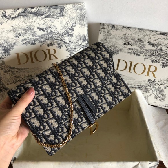 Dior Saddle Chain Pouch In Blue Dior Oblique Jacquard Dior Saddle Chain Pouch In Blue Dior Oblique Jacquard