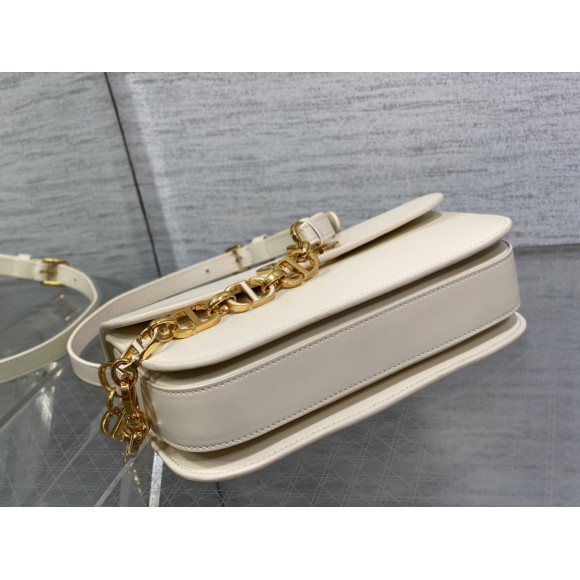 Dior 30 Montaigne Avenue Bag In White Box Calfskin Dior 30 Montaigne Avenue Bag In White Box Calfskin