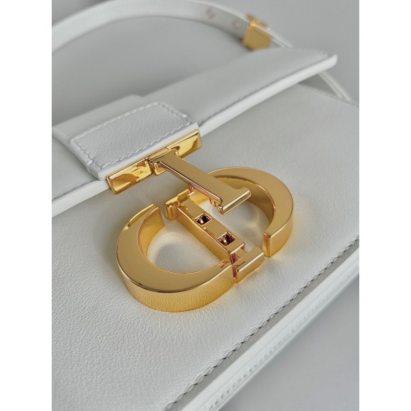 Dior 30 Montaigne East-West Bag with Chain in White Calfskin Dior 30 Montaigne East-West Bag with Chain in White Calfskin