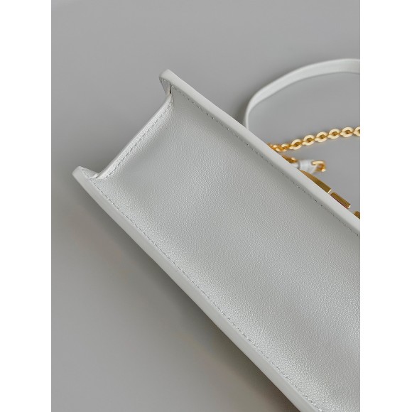 Dior 30 Montaigne East-West Bag with Chain in White Calfskin Dior 30 Montaigne East-West Bag with Chain in White Calfskin