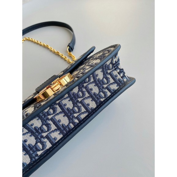 Dior 30 Montaigne East-West Bag with Chain in Blue Oblique Jacquard Dior 30 Montaigne East-West Bag with Chain in Blue Oblique Jacquard