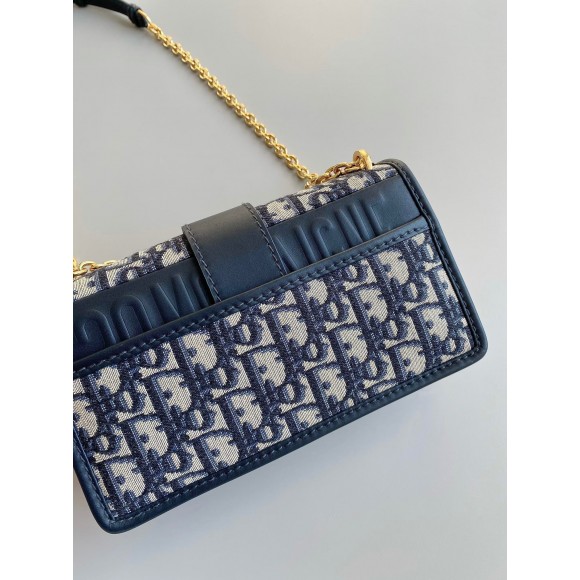 Dior 30 Montaigne East-West Bag with Chain in Blue Oblique Jacquard Dior 30 Montaigne East-West Bag with Chain in Blue Oblique Jacquard