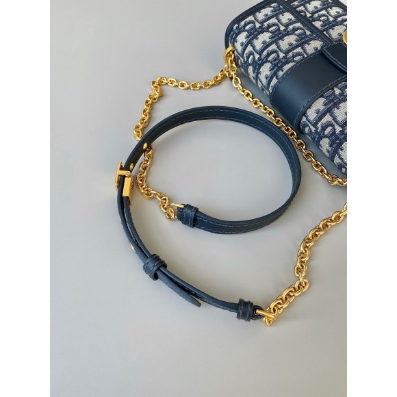 Dior 30 Montaigne East-West Bag with Chain in Blue Oblique Jacquard Dior 30 Montaigne East-West Bag with Chain in Blue Oblique Jacquard