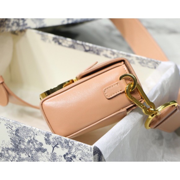 Dior 30 Montaigne Box Bag In Powder Box Calfskin Dior 30 Montaigne Box Bag In Powder Box Calfskin