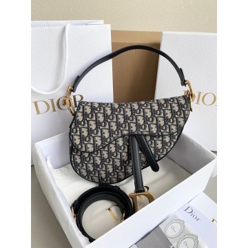 Dior Saddle Bag with Strap in Blue Oblique Jacquard Dior Saddle Bag with Strap in Blue Oblique Jacquard