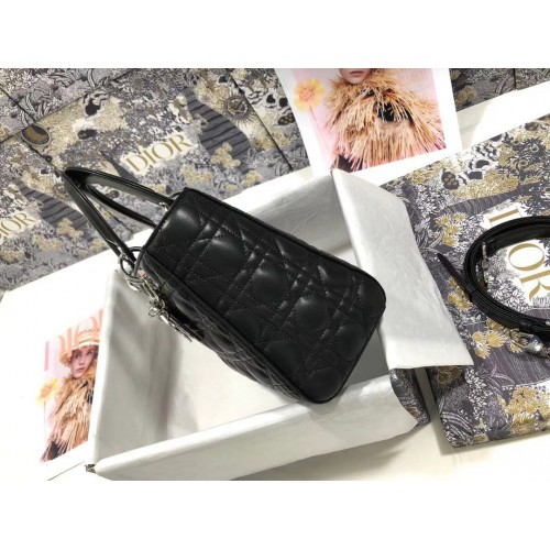 Dior Lady Dior Medium Bag In Noir Cannage Lambskin Dior Lady Dior Medium Bag In Noir Cannage Lambskin