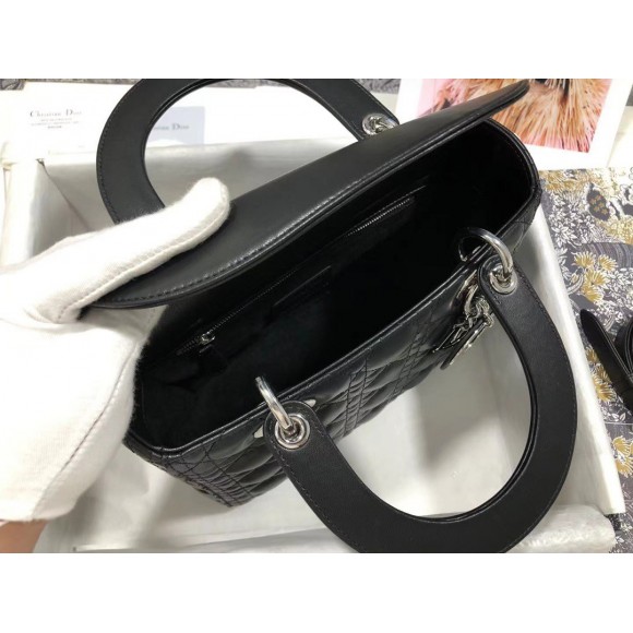 Dior Lady Dior Medium Bag In Noir Cannage Lambskin Dior Lady Dior Medium Bag In Noir Cannage Lambskin