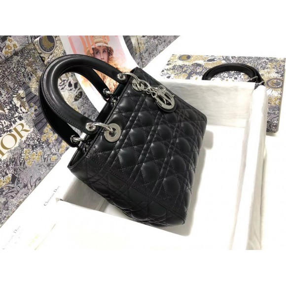 Dior Lady Dior Medium Bag In Noir Cannage Lambskin Dior Lady Dior Medium Bag In Noir Cannage Lambskin