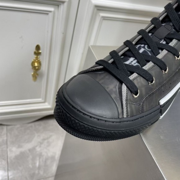 Dior Men's B23 High-top Sneakers In Black Oblique Canvas Dior Men's B23 High-top Sneakers In Black Oblique Canvas