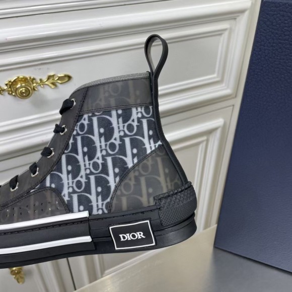 Dior Men's B23 High-top Sneakers In Black Oblique Canvas Dior Men's B23 High-top Sneakers In Black Oblique Canvas