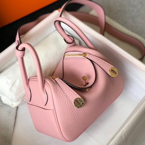 Hermes Lindy Mini Bag In Pink Clemence Leather GHW Hermes Lindy Mini Bag In Pink Clemence Leather GHW