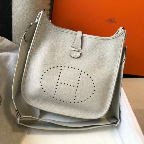 Hermes Evelyne III 29 Bag In Beton Clemence Leather Hermes Evelyne III 29 Bag In Beton Clemence Leather