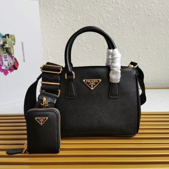 Prada Galleria Mini Bag In Black Saffiano Leather Prada Galleria Mini Bag In Black Saffiano Leather