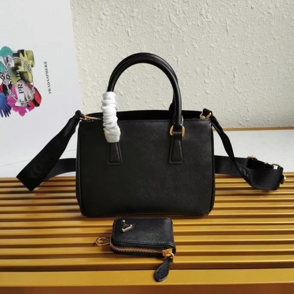 Prada Galleria Mini Bag In Black Saffiano Leather Prada Galleria Mini Bag In Black Saffiano Leather