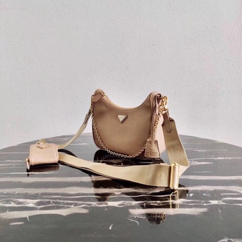 Prada Re-Edition 2005 Shoulder Bag In Beige Saffiano Leather Prada Re-Edition 2005 Shoulder Bag In Beige Saffiano Leather